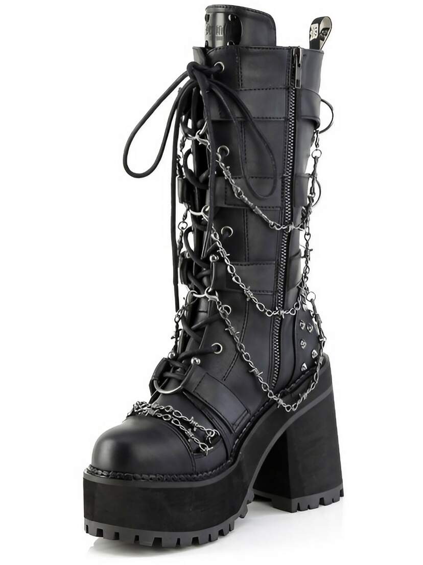 ASSAULT-117 Women's Boots with Barbwire