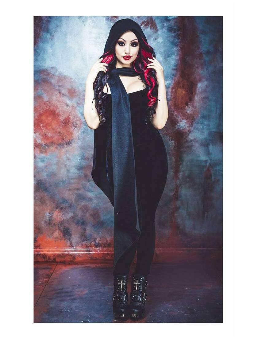 Vesta Hooded Scarf