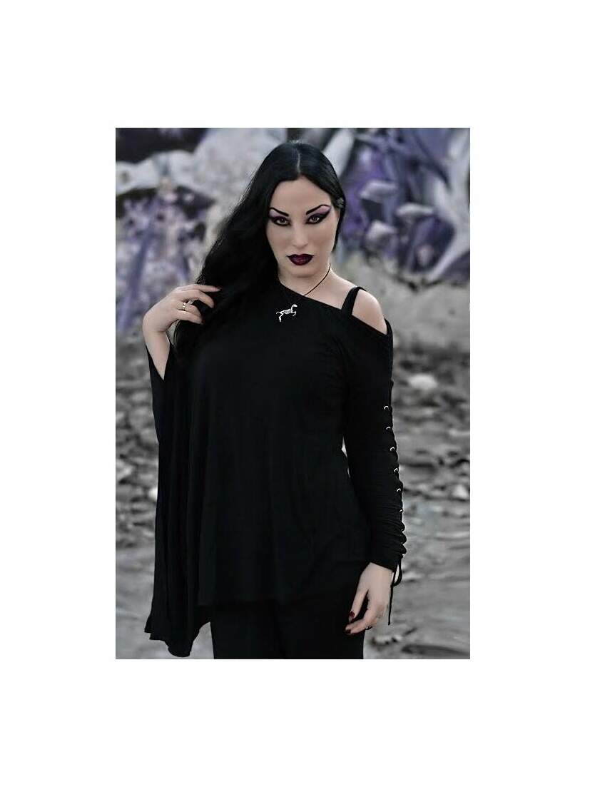 NYX Gothic Asymmetric Top NYX Gothic Asymmetric Top