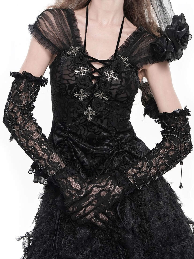 Widow's Veil Lace Gloves