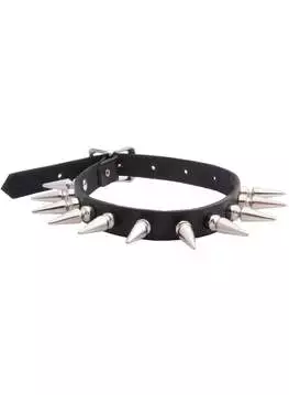 Close-up of 1 1/8 inch spiked leather choker with silver cone spikes and buckle closure