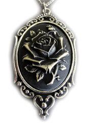 Product reviews for the Victorian Gothic Rose Cameo Pendant
