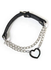 Black Heart and Chain Slip Choker – Dark & Edgy