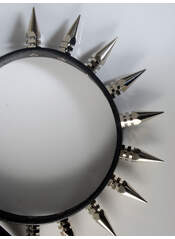 Product reviews for the Hex Spike Choker