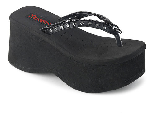 FUNN-33 Black Platform Sandals