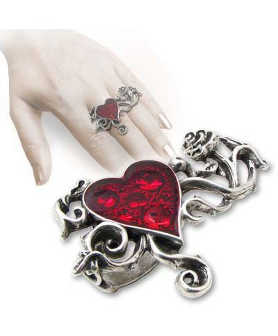 Bed Of Blood Roses Ring