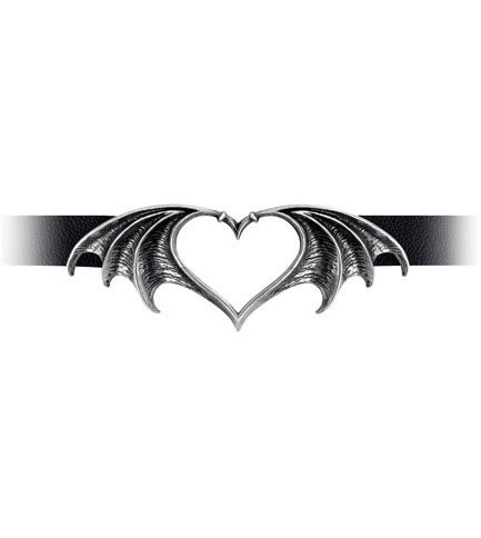 Nocte Amor bat-winged open-heart Choker
