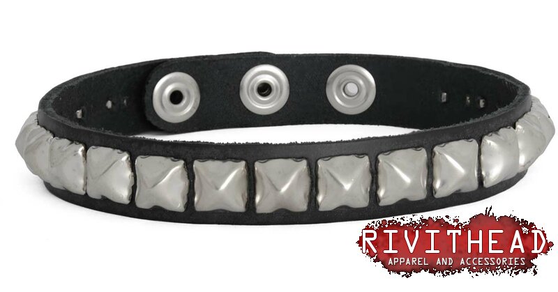 1 Row Pyramid Leather Choker with Adjustable Snaps